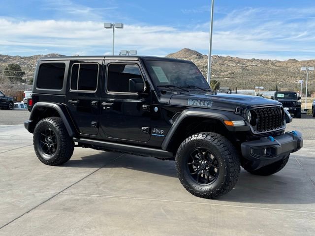 Used 2024 Jeep Wrangler Unlimited image 3