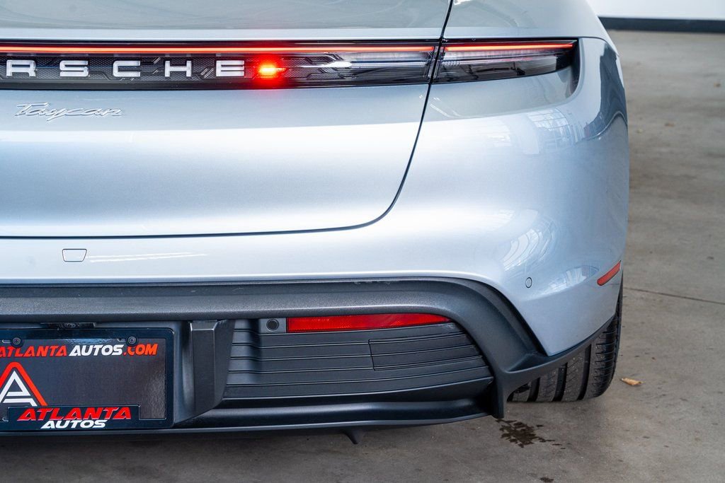 Used 2024 Porsche Taycan image 25