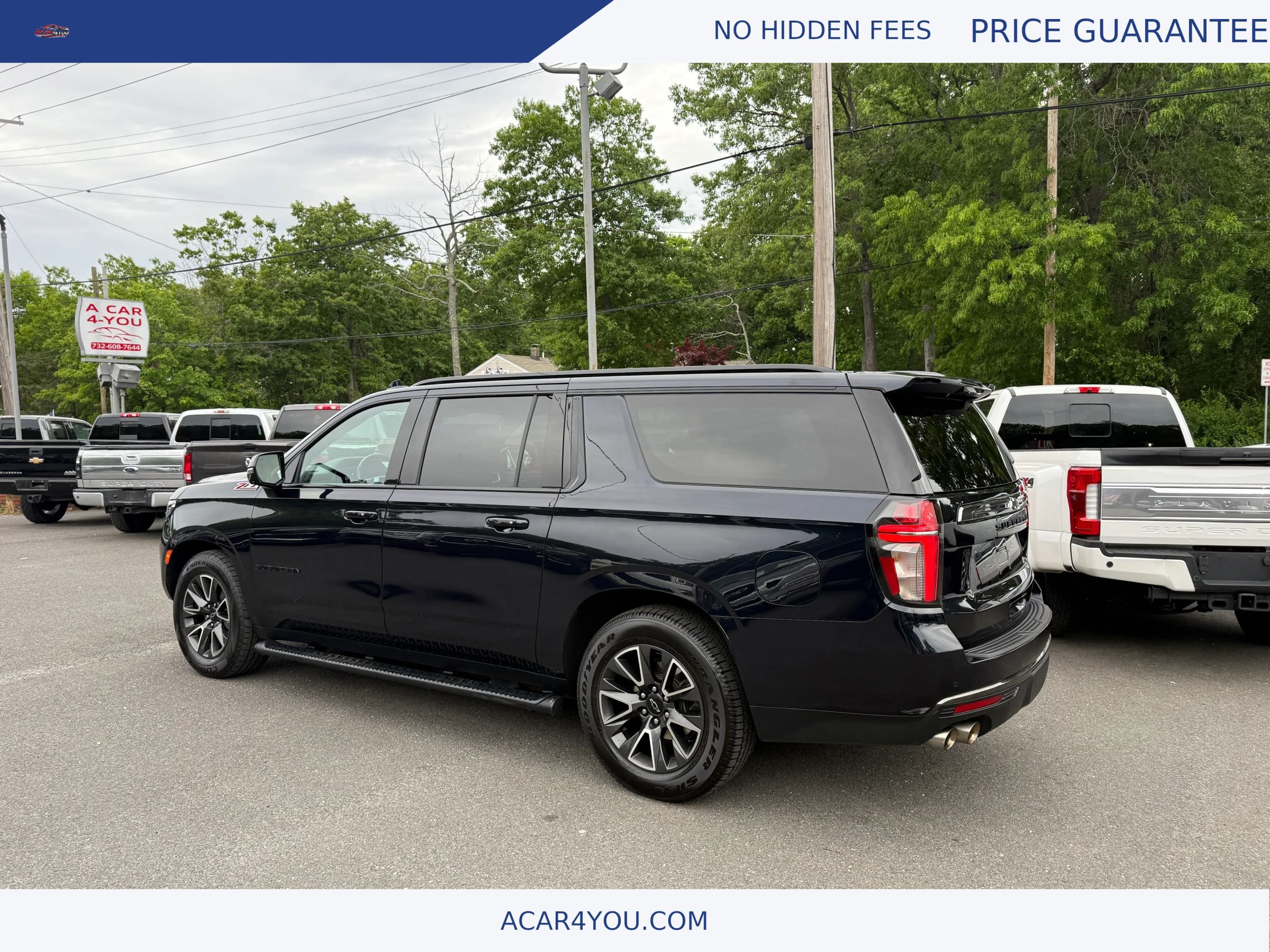 Used 2022 Chevrolet Suburban Z71 w/ Z71 Off-Road Package AWD/4WD image 4