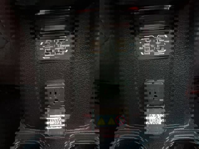 Used 2021 Jeep Wrangler Unlimited Sahara w/ Cold Weather Group AWD/4WD image 16