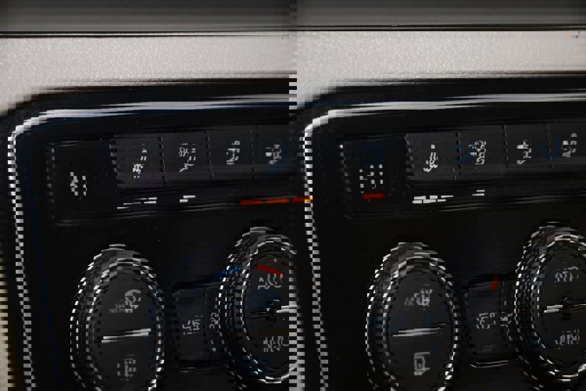 Used 2022 Volkswagen Atlas SE image 8