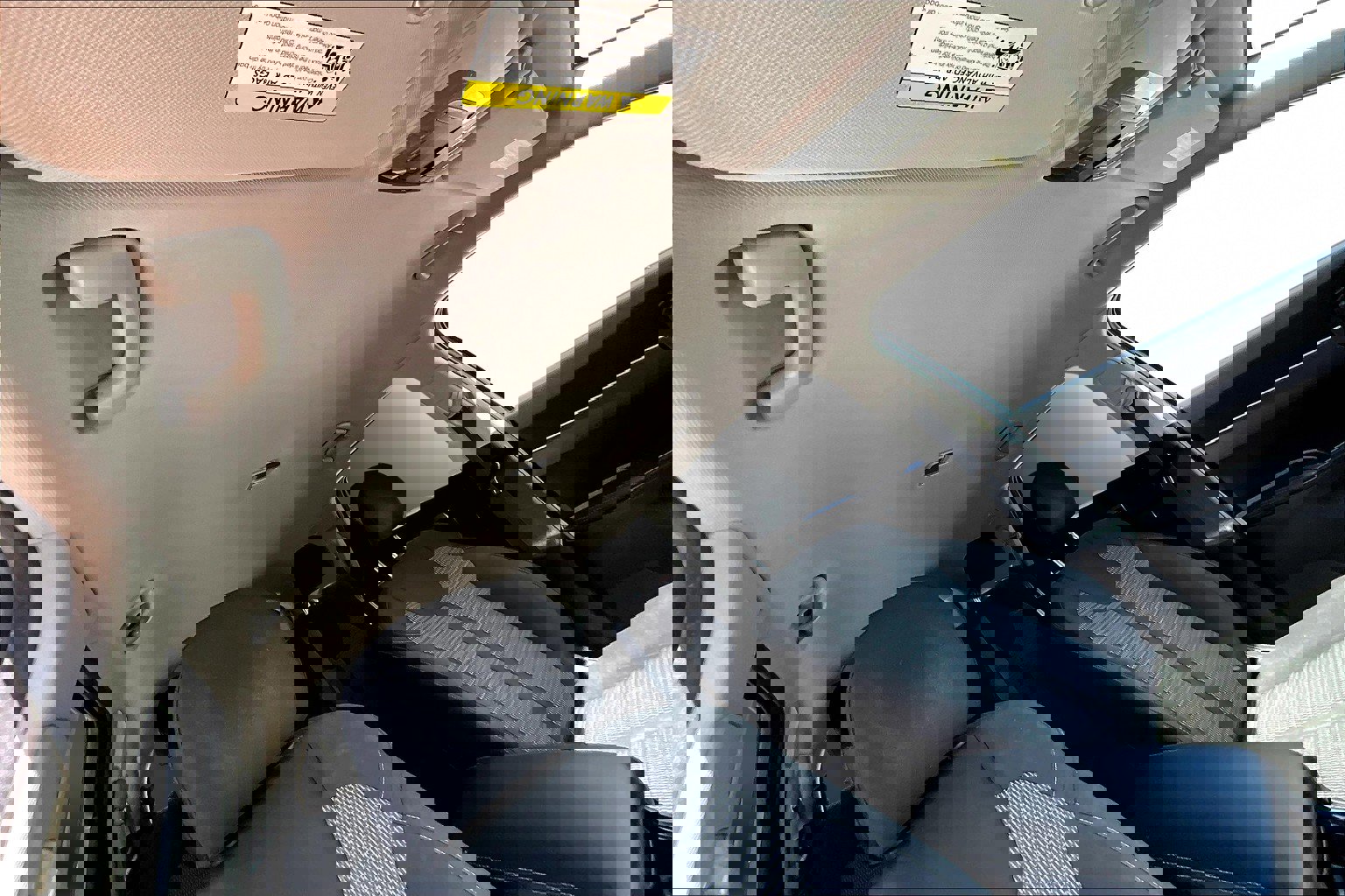 Used 2022 Kia Sorento LX image 29