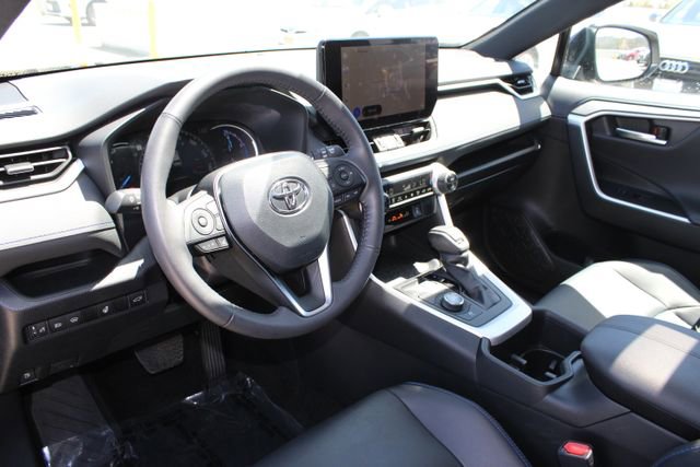 Used 2024 Toyota RAV4 XSE w/ Weather Package AWD/4WD image 12