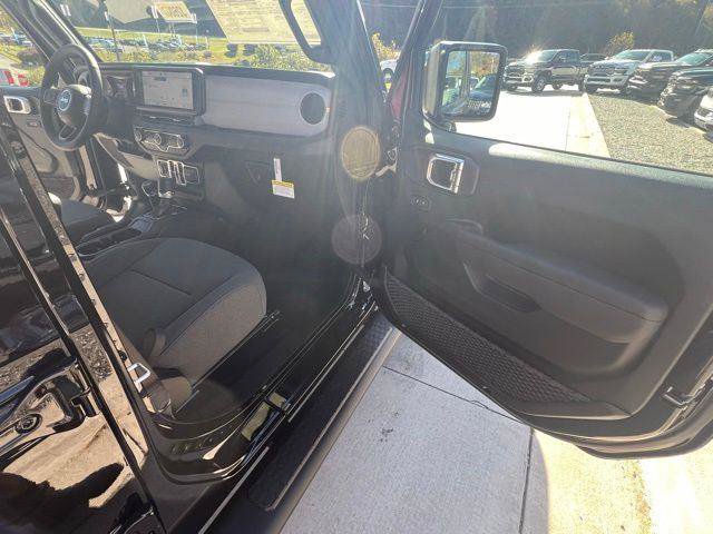 New 2026 Jeep Wrangler Unlimited Sport AWD/4WD image 28