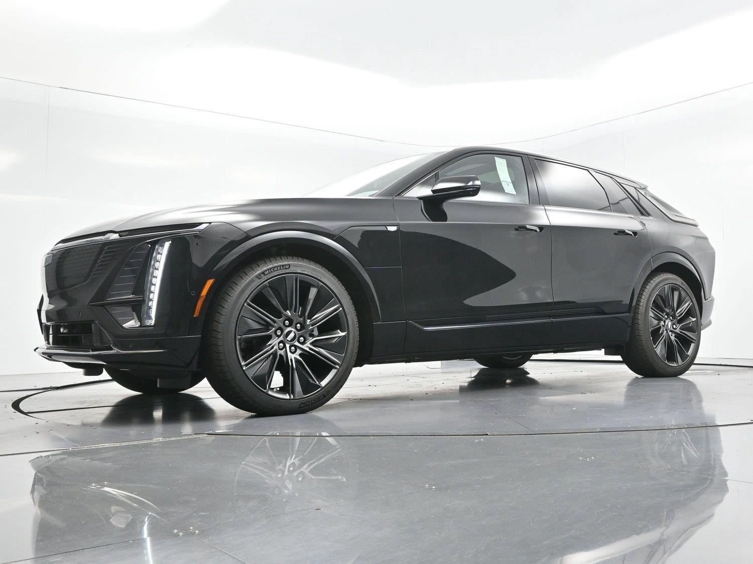 New 2027 Cadillac Lyriq Signature Sport AWD/4WD image 52