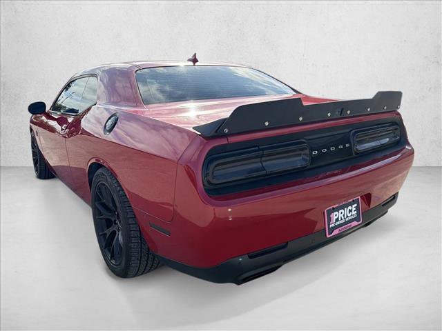 Used 2016 Dodge Challenger SRT Hellcat RWD image 5