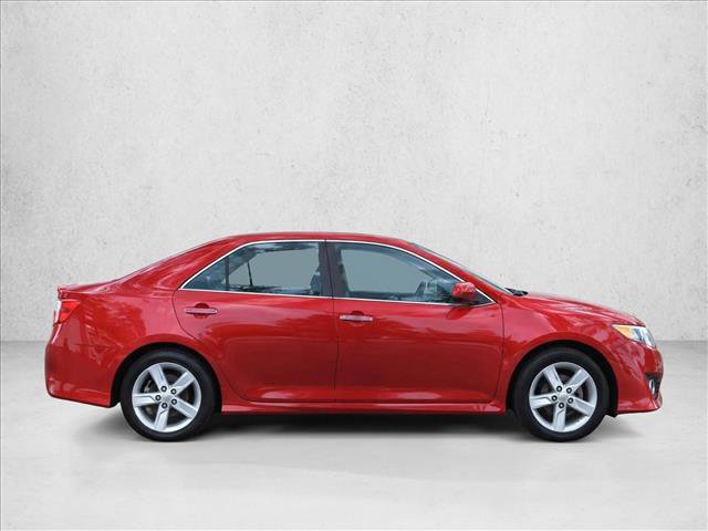 Used 2012 Toyota Camry SE FWD image 8