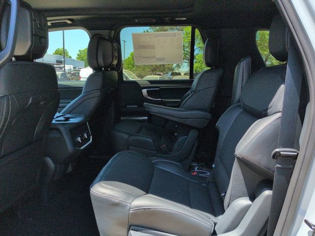 New 2026 Ford Expedition Max Platinum w/ Stealth Appearance Package AWD/4WD image 14
