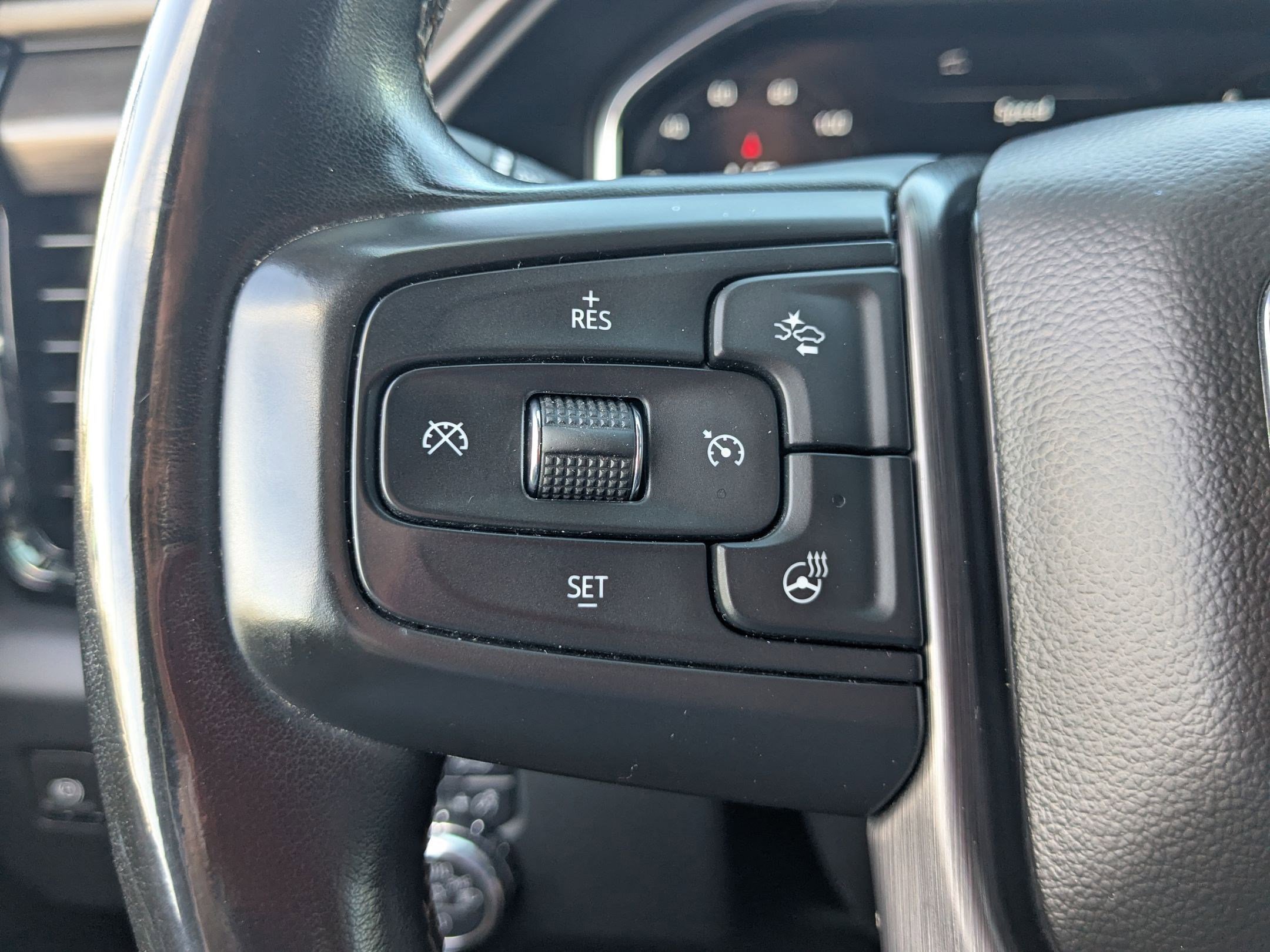 Used 2024 GMC Sierra 3500 AT4 w/ AT4 Premium Plus Package AWD/4WD image 17