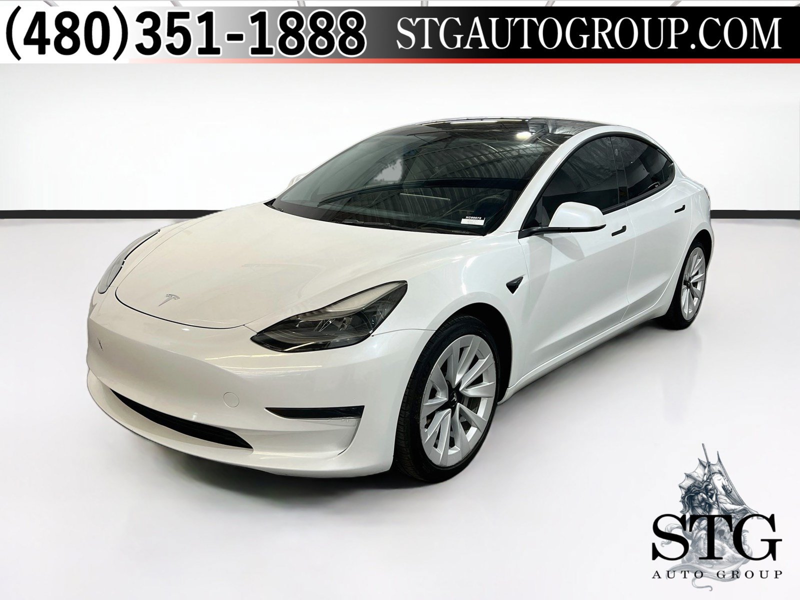 Used 2023 Tesla Model 3 Standard Range RWD image 1