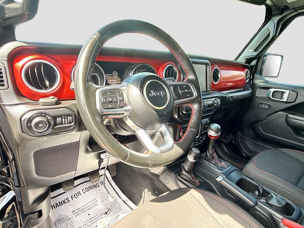 Used 2022 Jeep Wrangler Unlimited Rubicon AWD/4WD image 12