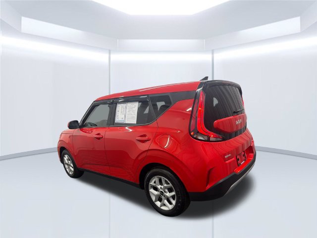 Certified 2024 Kia Soul LX w/ LX Technology Package FWD image 4