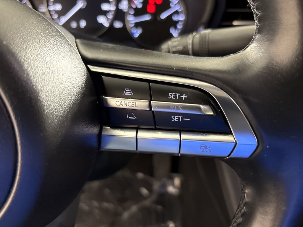 Used 2023 MAZDA MAZDA3 s FWD image 26