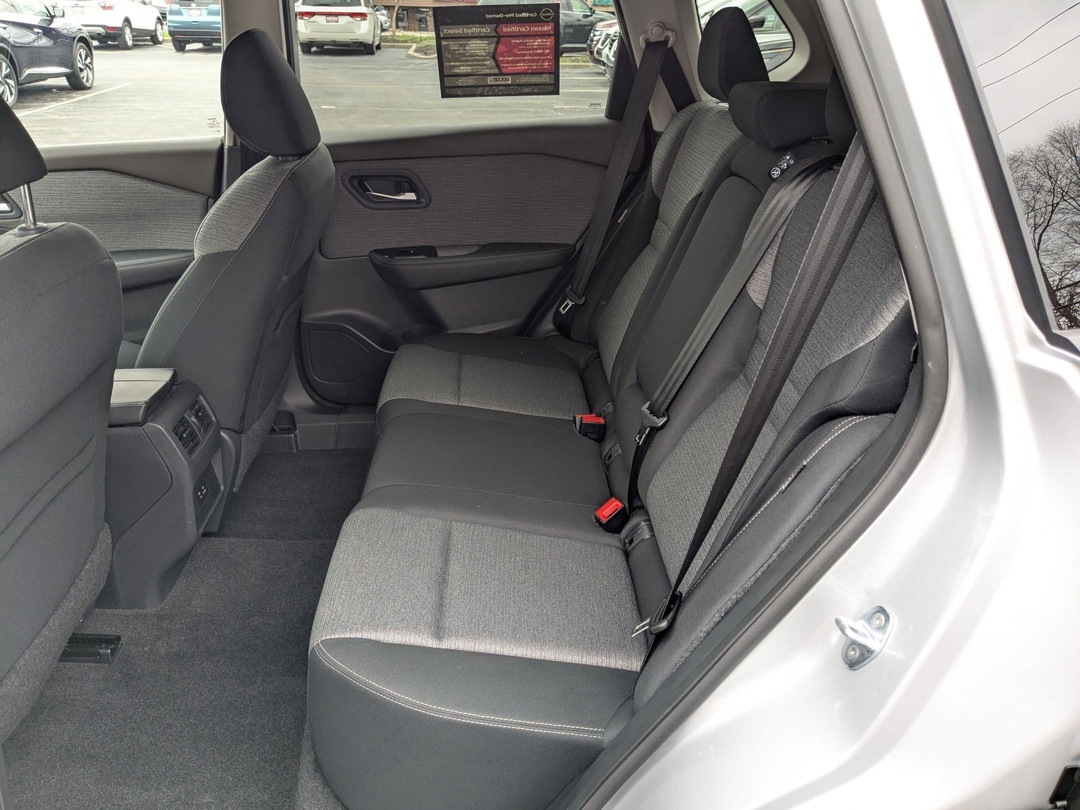 Certified 2022 Nissan Rogue SV image 20