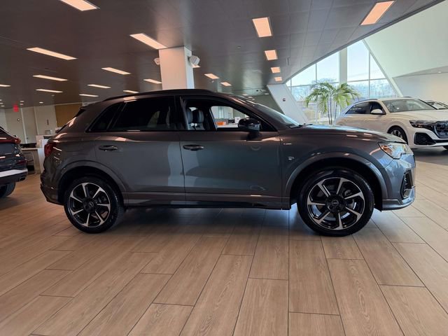 Certified 2025 Audi Q3 2.0T Premium Plus w/ Premium Plus Package image 5