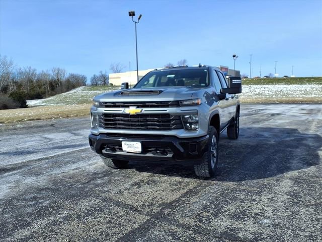 Used 2024 Chevrolet Silverado 2500 Custom w/ Custom Value Package image 40