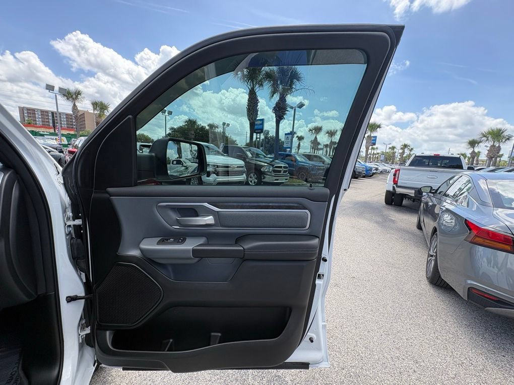 Used 2022 RAM 1500 Big Horn RWD image 37
