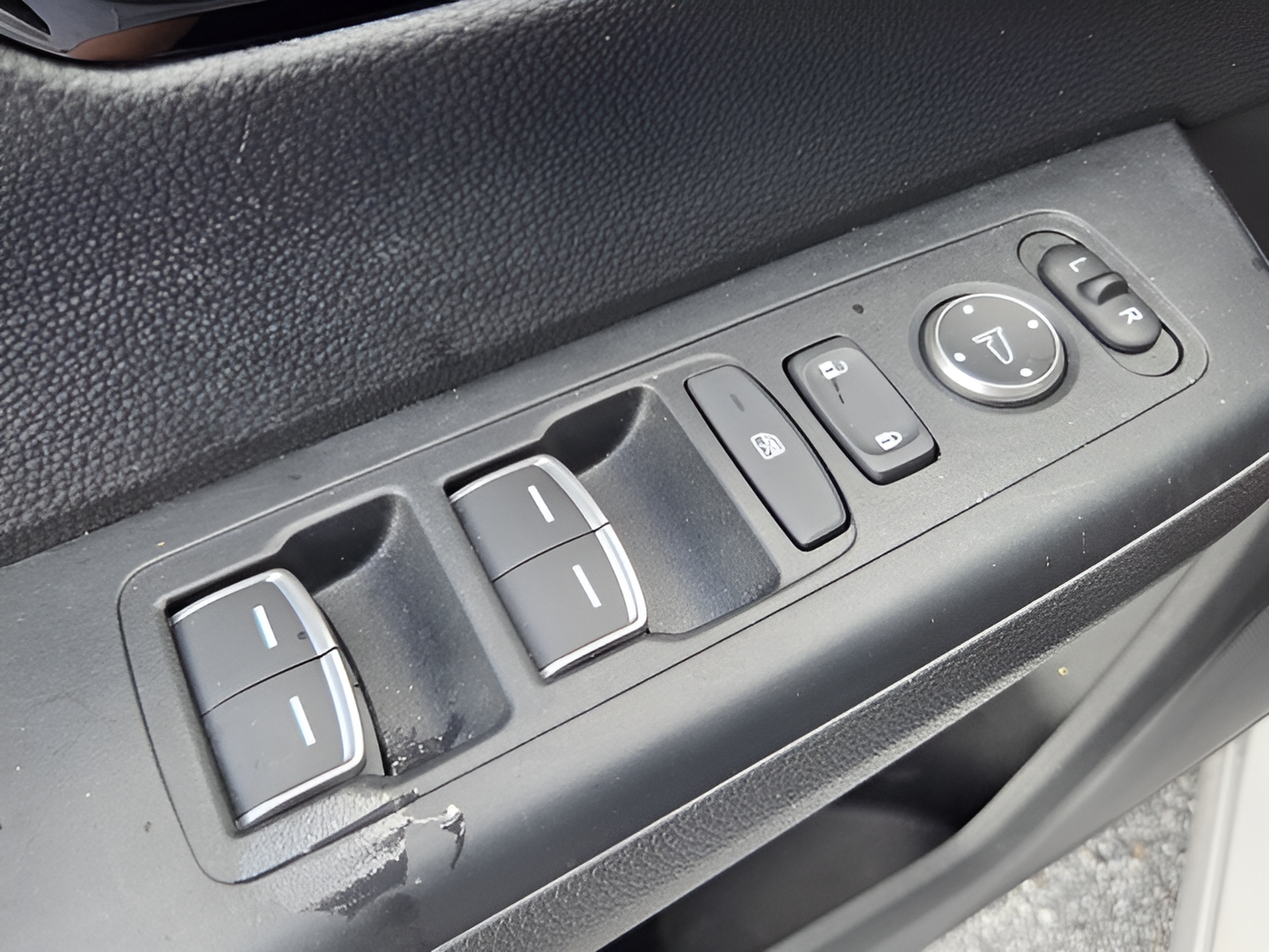 Used 2024 Honda CR-V EX-L image 28