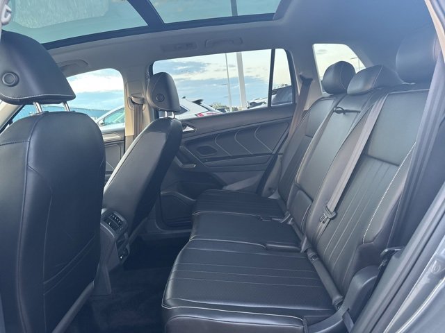 Used 2022 Volkswagen Tiguan SE image 17