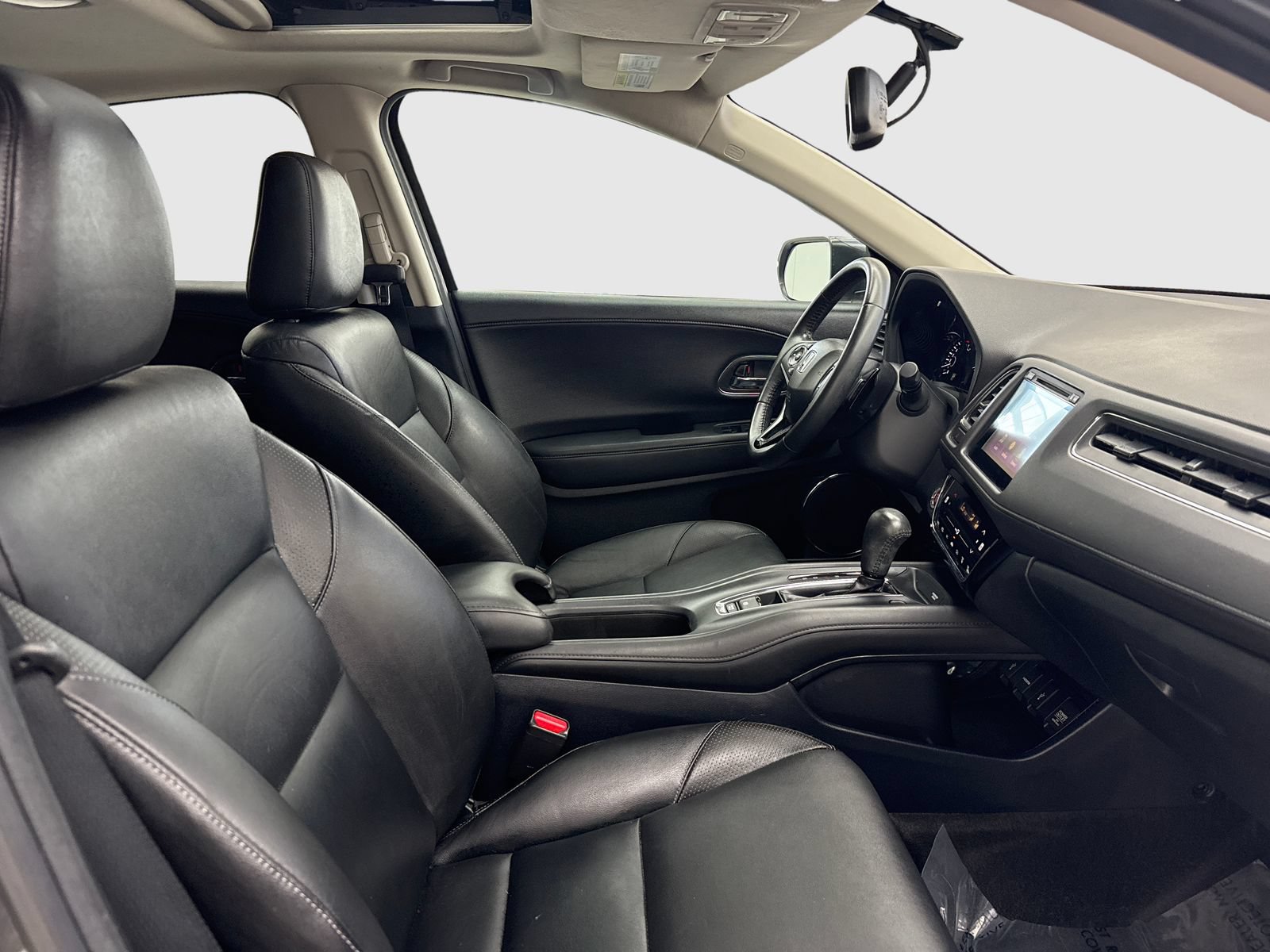 Used 2016 Honda HR-V EX-L image 38