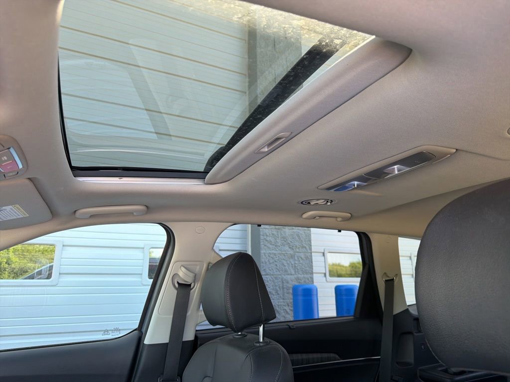 Used 2023 Kia Telluride EX FWD image 16