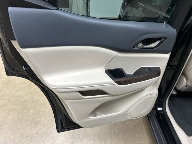 Used 2023 GMC Acadia Denali image 33