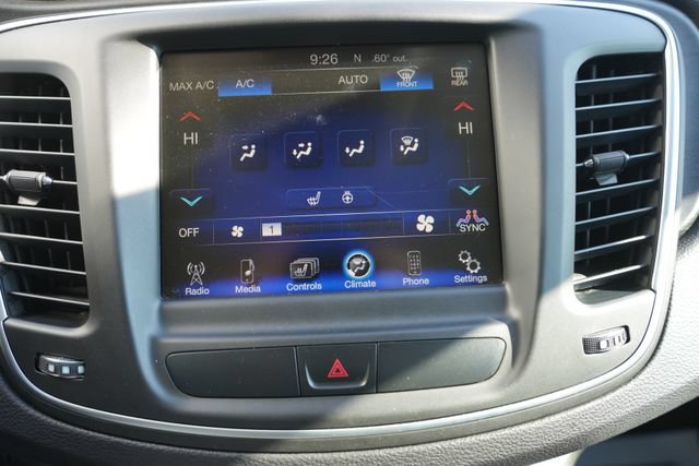 Used 2015 Chrysler 200 Limited w/ Comfort Group FWD image 23