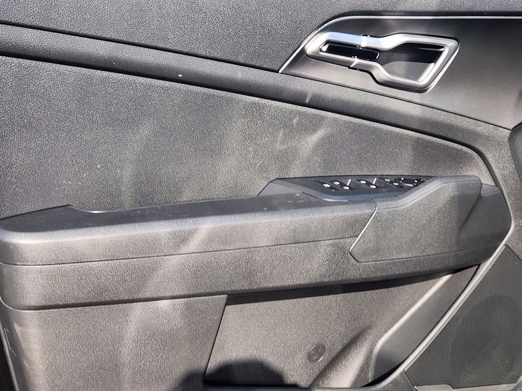 New 2026 Kia Sportage LX image 6