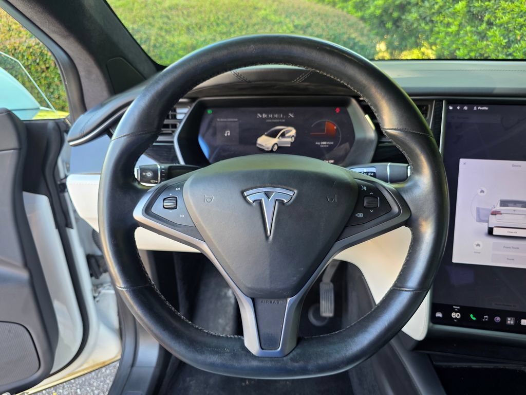 Used 2020 Tesla Model X Long Range AWD/4WD image 21