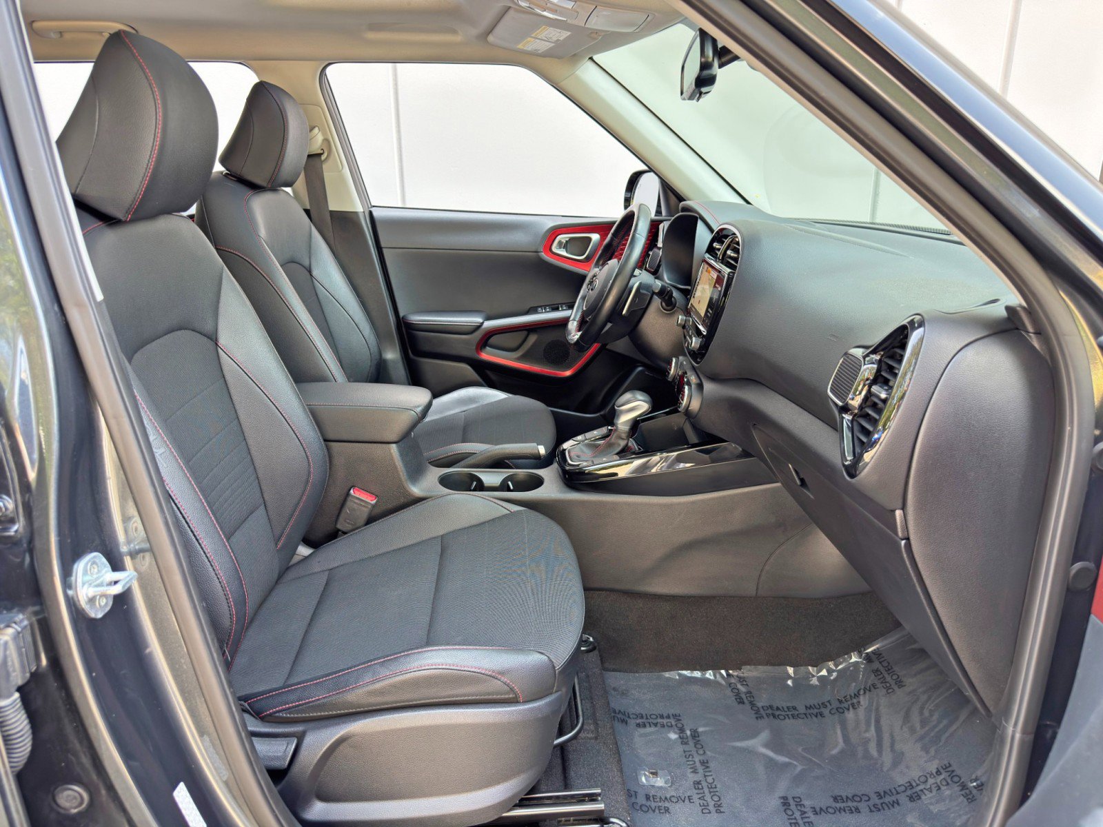 Used 2020 Kia Soul GT-Line Turbo FWD image 15
