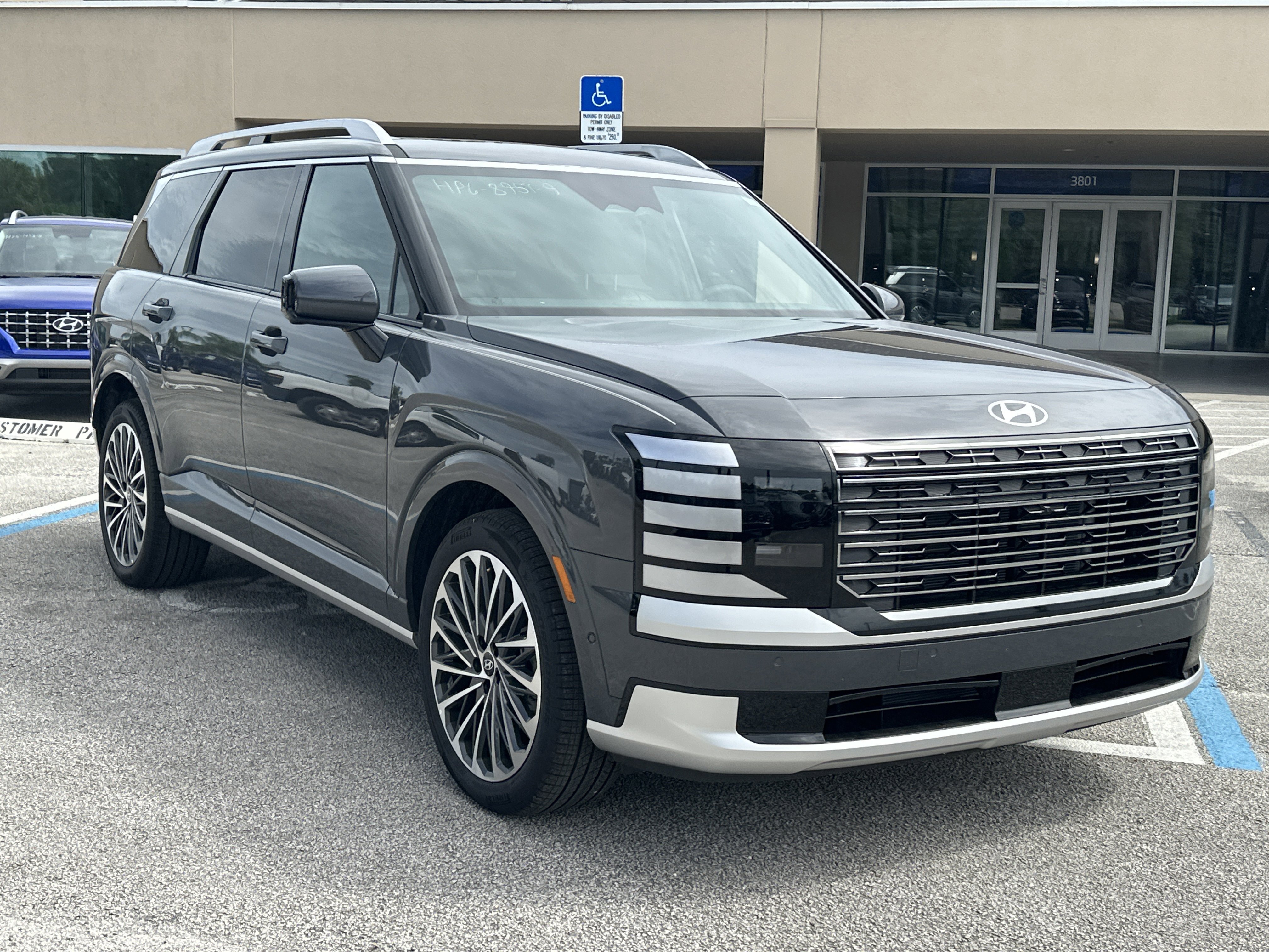 New 2026 Hyundai Palisade Calligraphy image 4