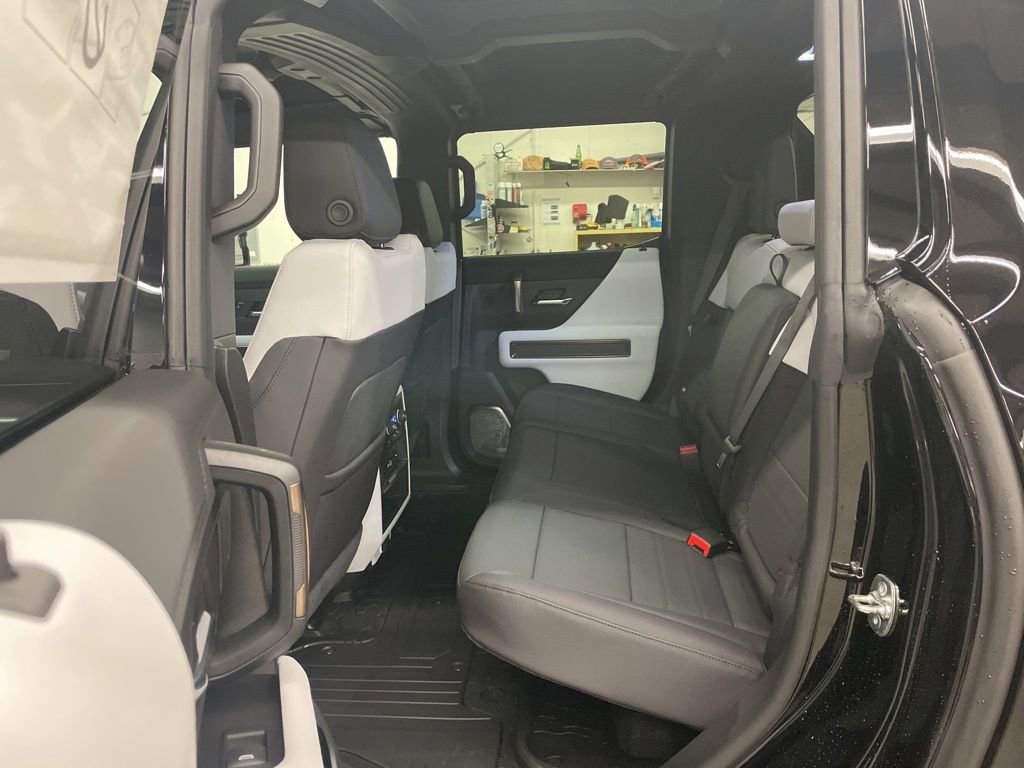 New 2025 GMC Hummer EV 3X w/ Extreme Off-Road Package image 30