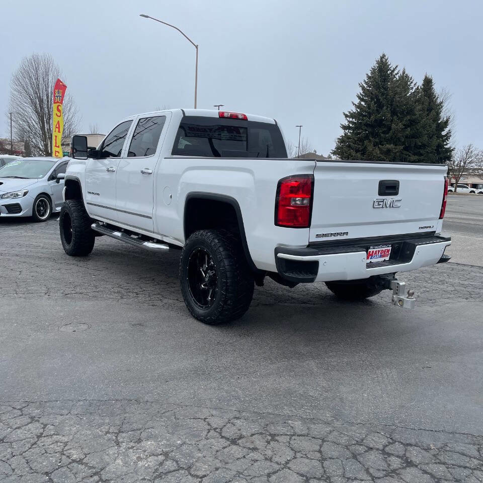 Used 2015 GMC Sierra 2500 Denali w/ Duramax Plus Package image 3