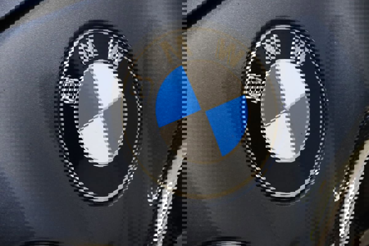 Used 2021 BMW 430i Convertible w/ Premium Package image 29