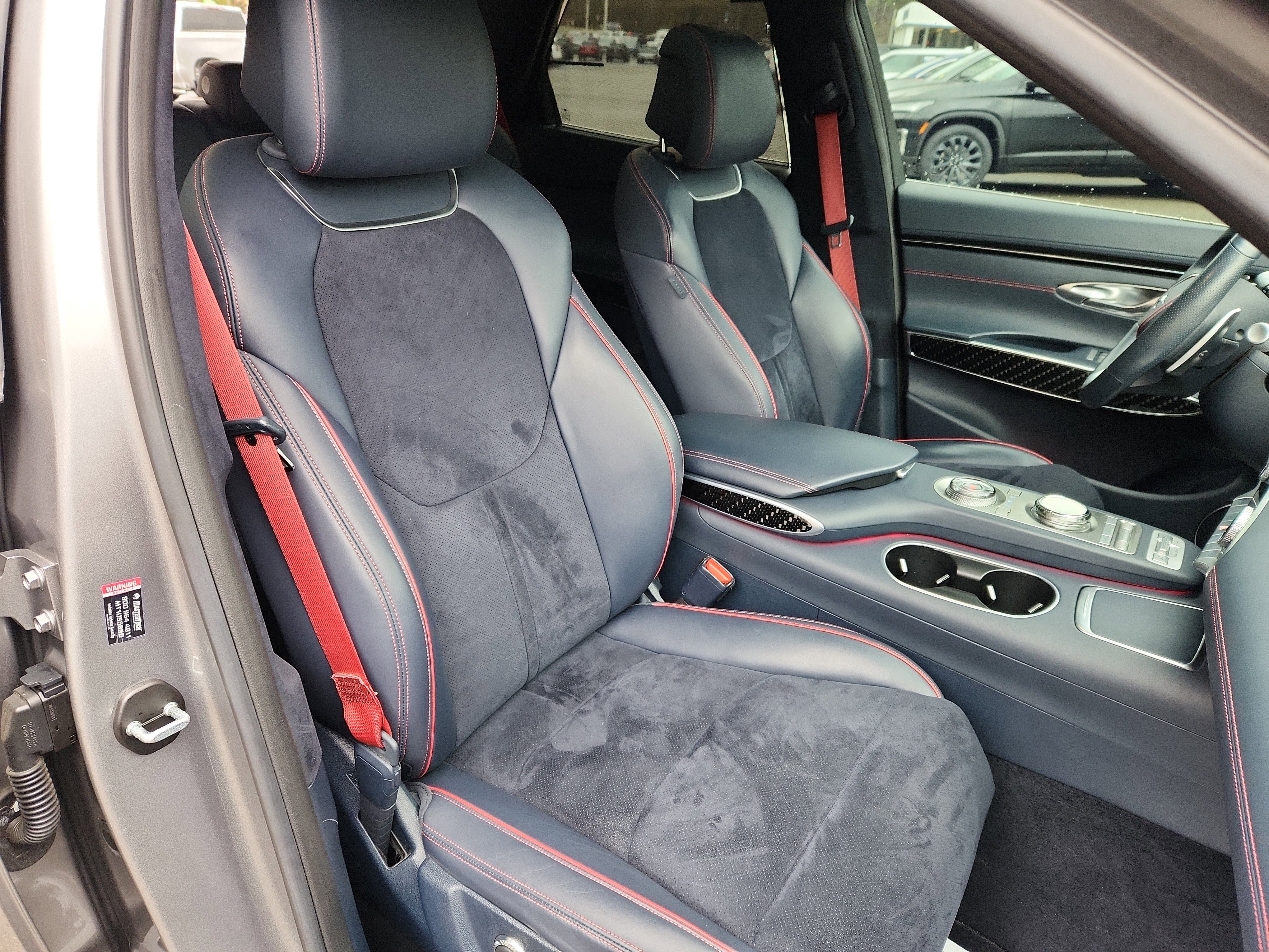 Used 2022 Genesis GV70 3.5T Sport w/ Sport Prestige Package image 51