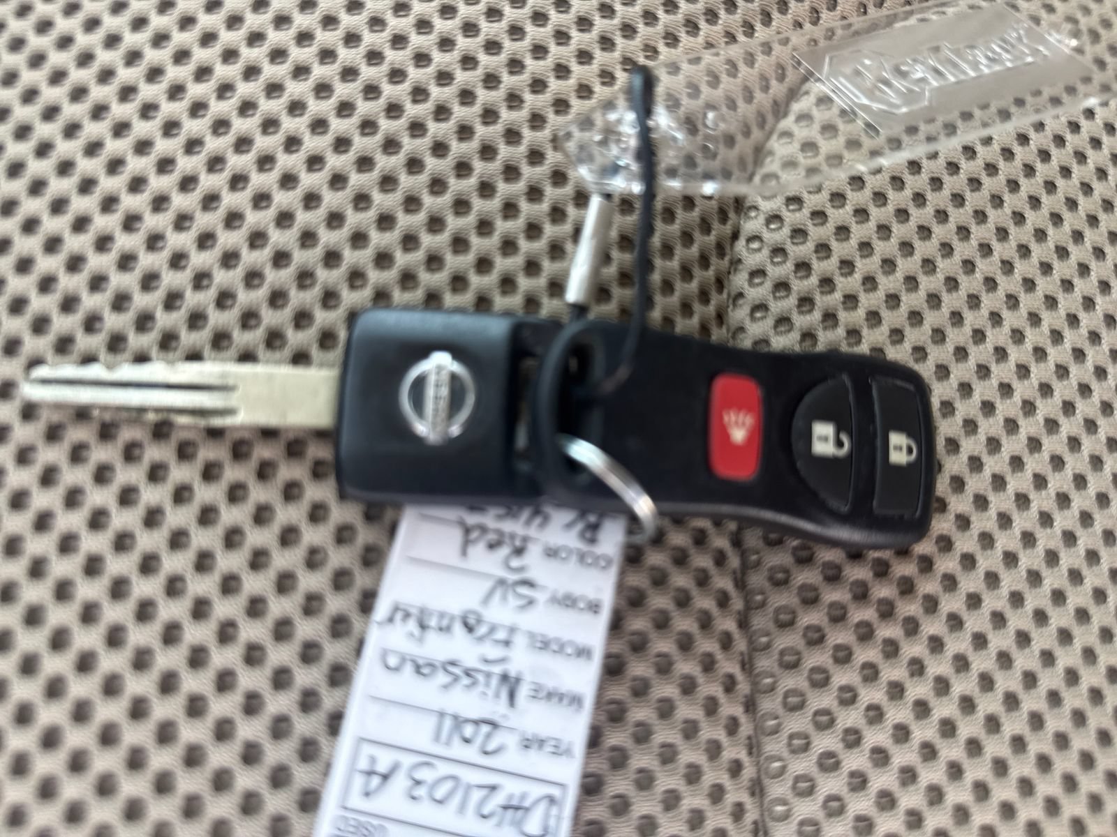 Used 2011 Nissan Frontier SV AWD/4WD image 24