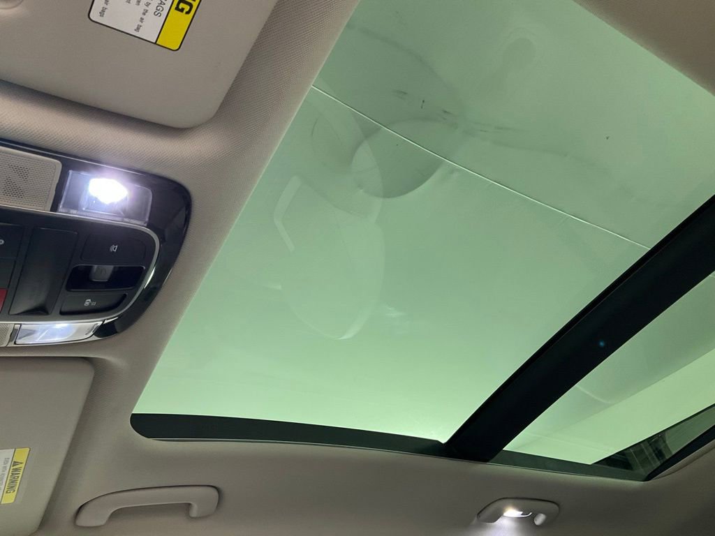 Used 2023 Hyundai Tucson Limited image 25