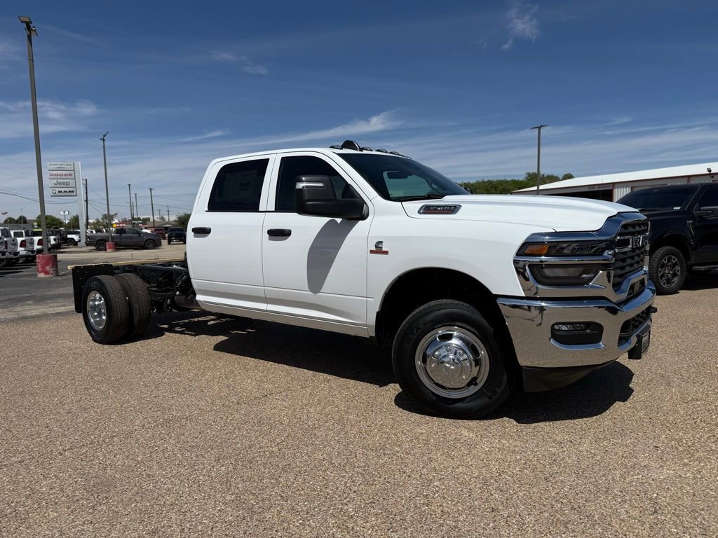 New 2026 RAM 3500 Tradesman w/ Chrome Appearance Group A