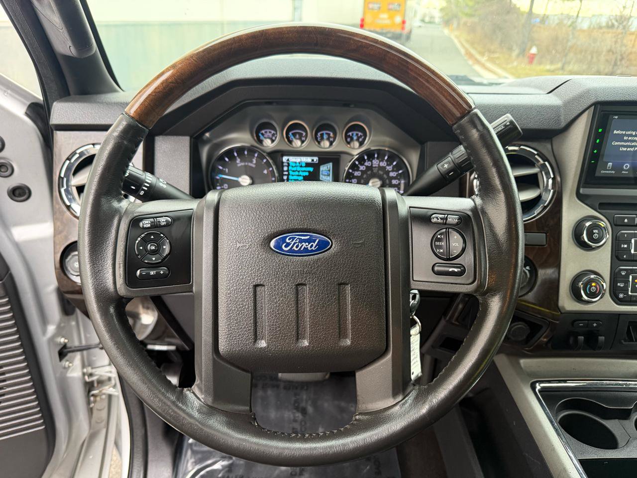 Used 2015 Ford F250 Platinum image 37