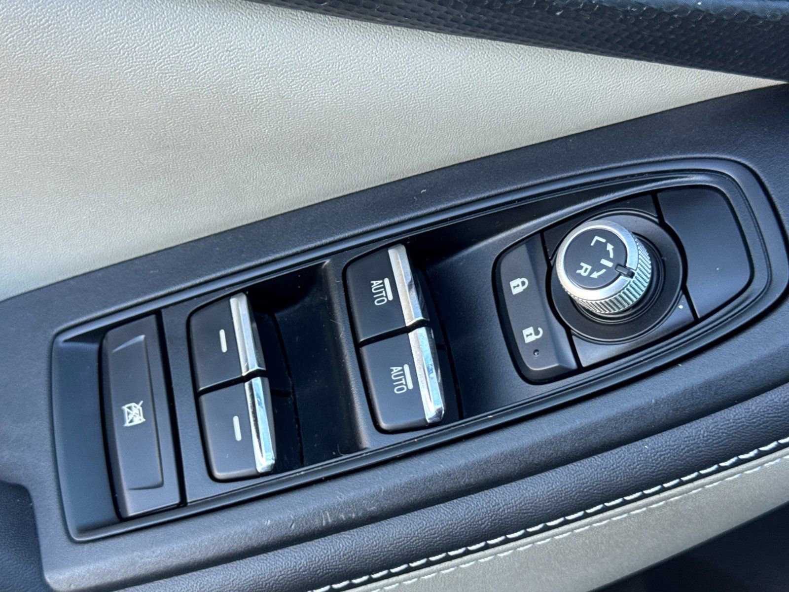 Used 2022 Subaru Forester Limited image 13