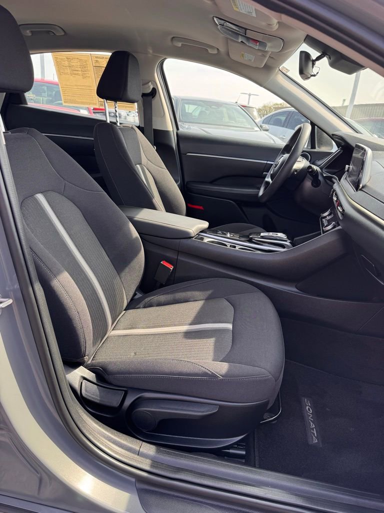 Used 2023 Hyundai Sonata SEL image 11