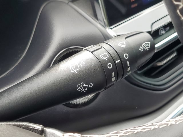 Used 2022 Jeep Compass High Altitude AWD/4WD image 17