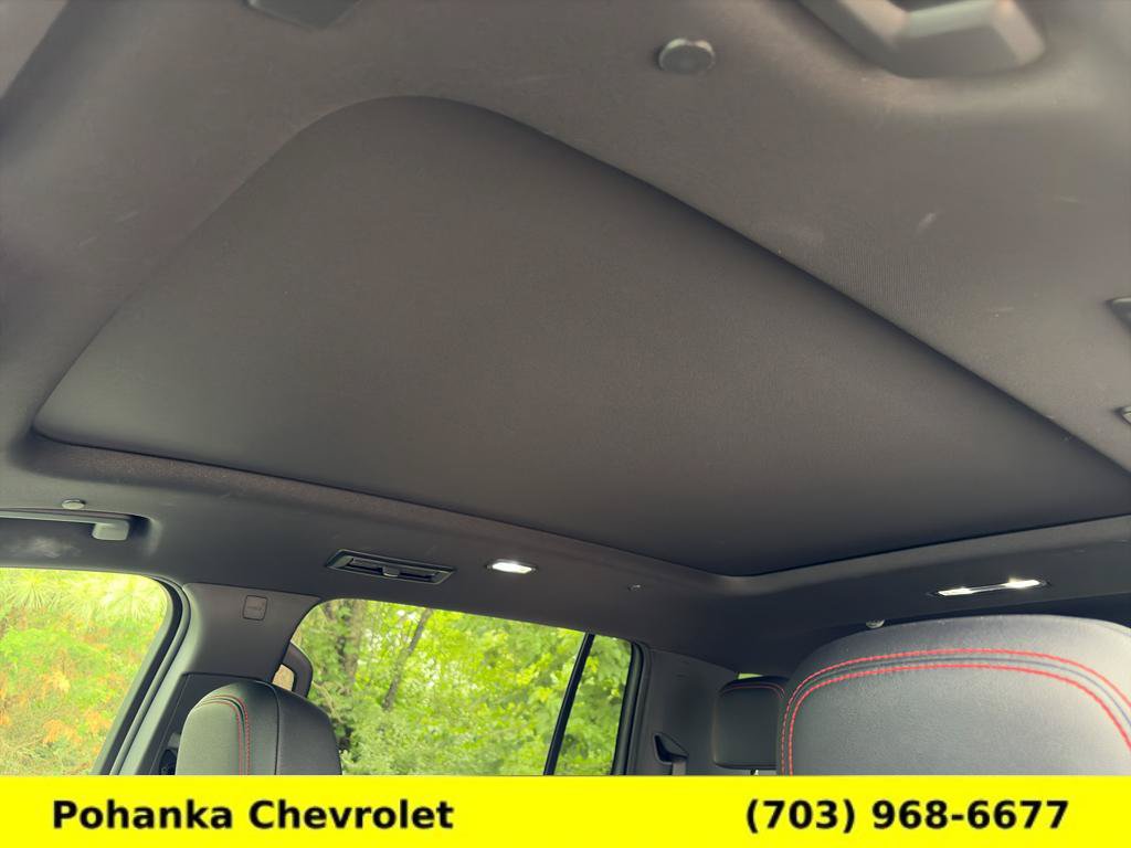 Certified 2024 Chevrolet Traverse RS FWD image 21