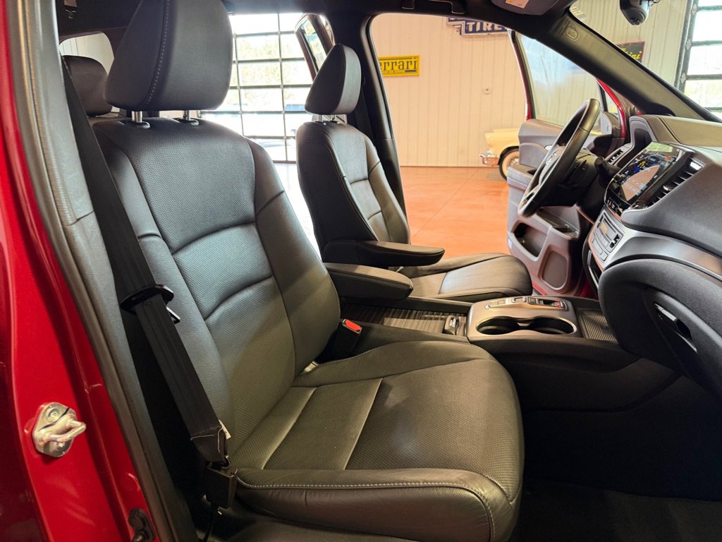 Used 2023 Honda Passport EX-L image 24