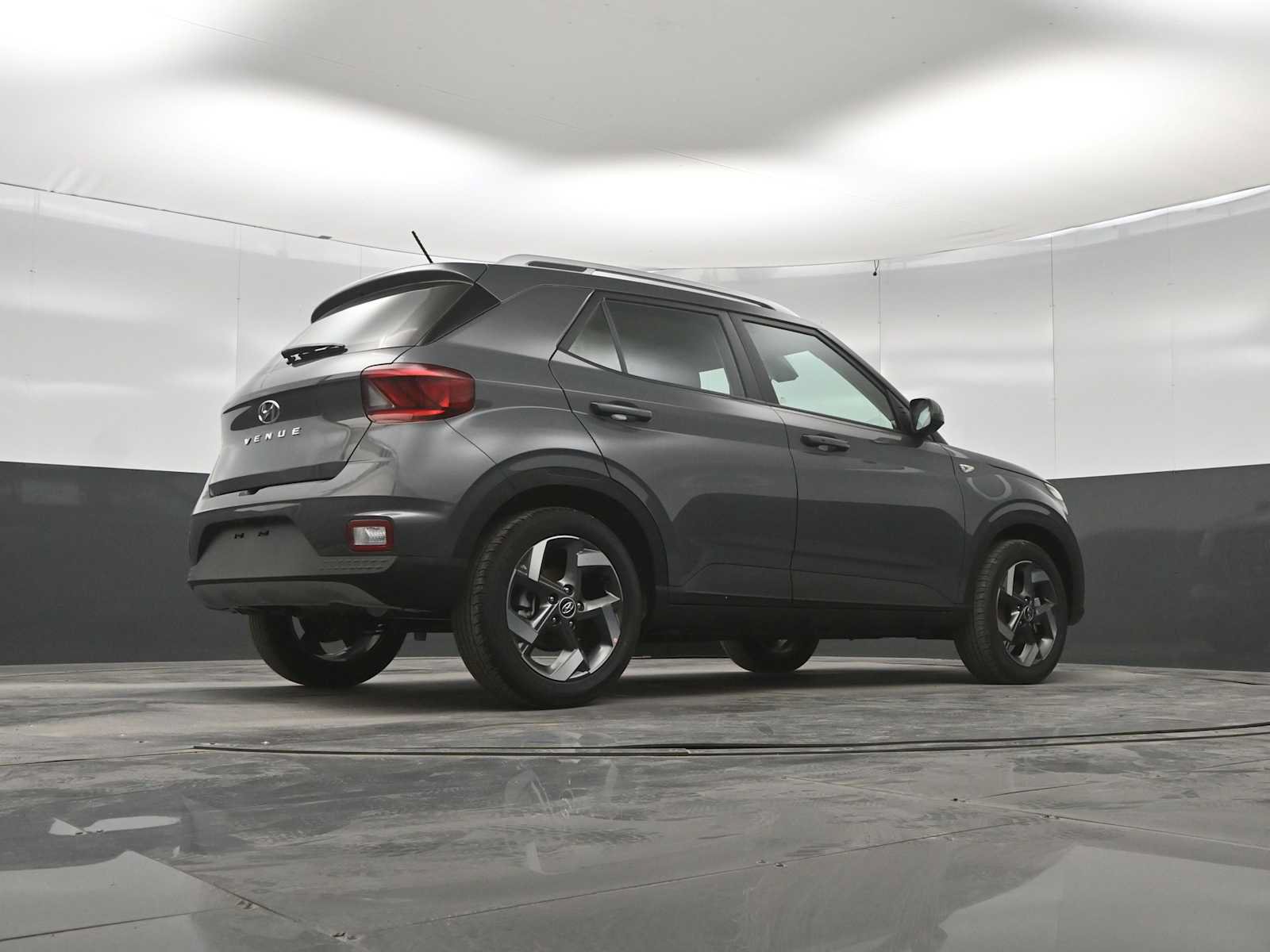 New 2026 Hyundai Venue SEL FWD image 37