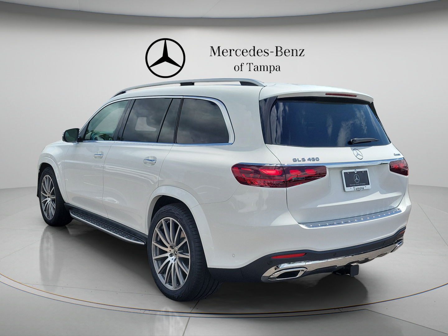 New 2026 Mercedes-Benz GLS 450 4MATIC image 2