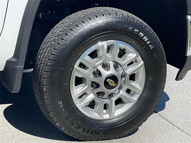 Used 2024 Chevrolet Silverado 2500 LT image 25