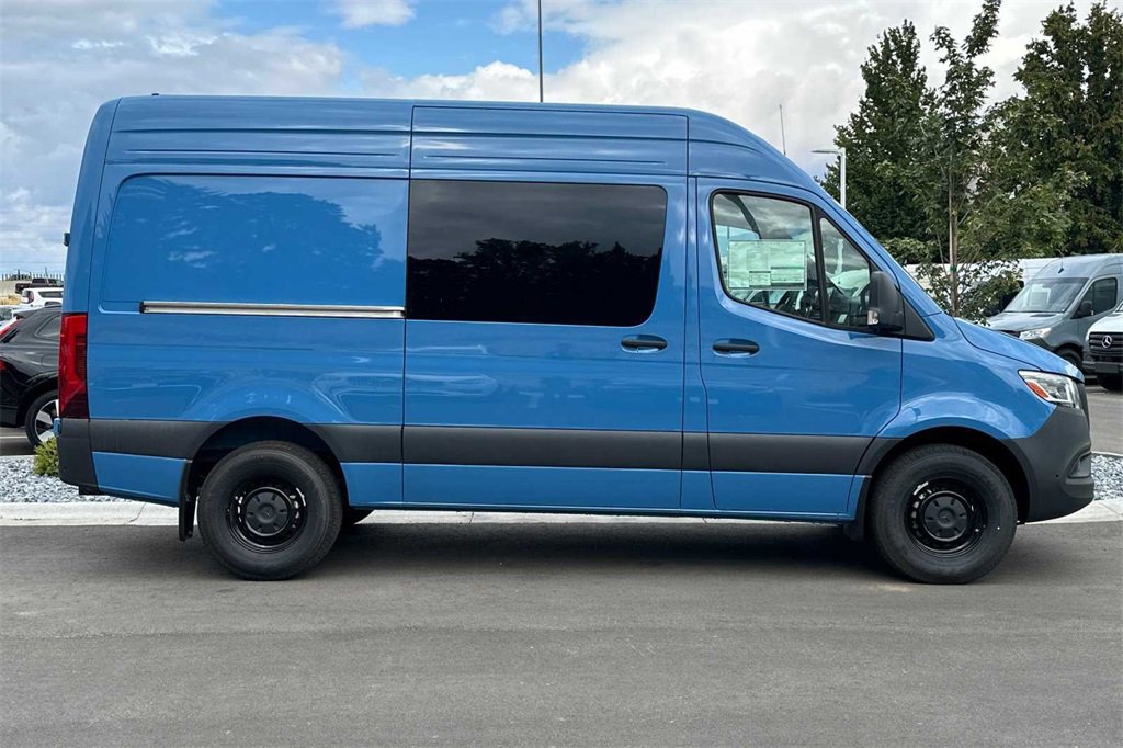 Used 2024 Mercedes-Benz Sprinter 144 Cargo image 6