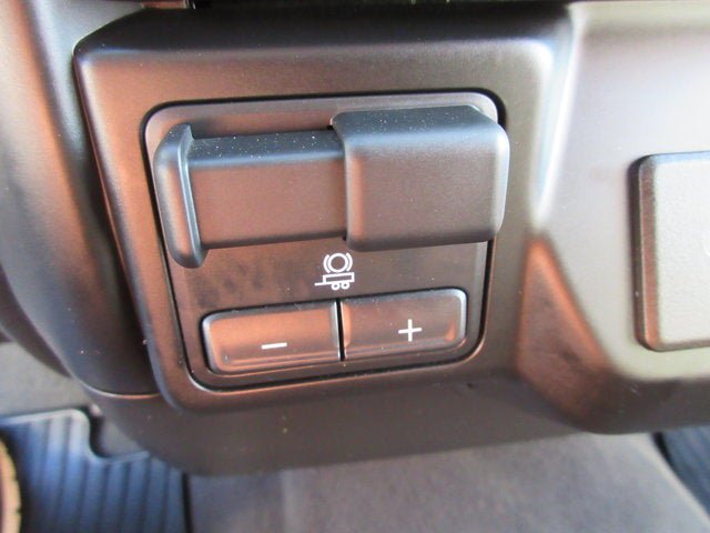 Used 2022 Chevrolet Silverado 3500 LT w/ Convenience Package AWD/4WD image 18