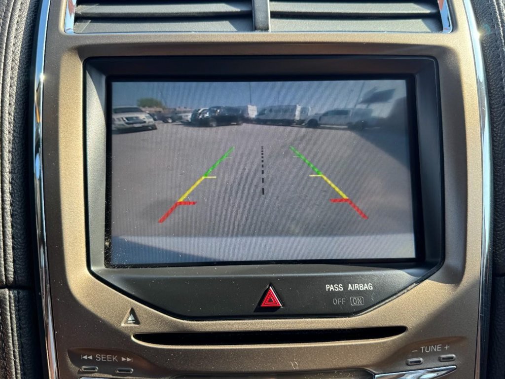 Used 2014 Lincoln MKX FWD w/ Equipment Group 102A image 24